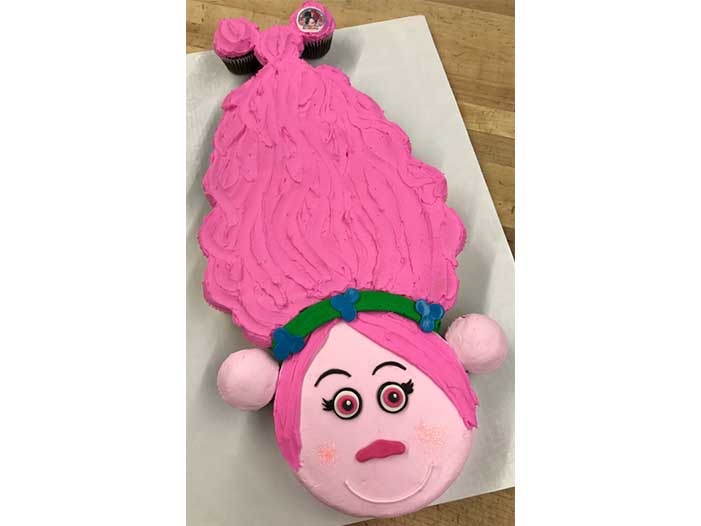 Trolls Princess Poppy Cupcake Cake